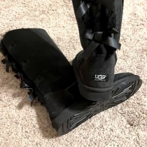 Black Bailey Bow Long Uggs